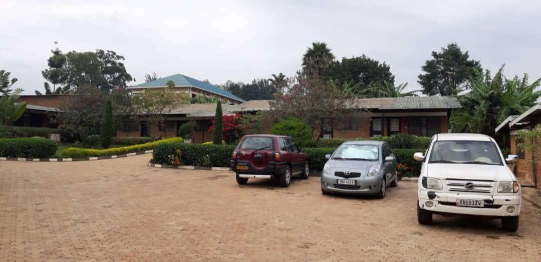Bed and breakfast Centre D'Accueil Et De Formation Spirituelle Domus Pacis Kigali-Kicukiro Rwanda Extérieur photo