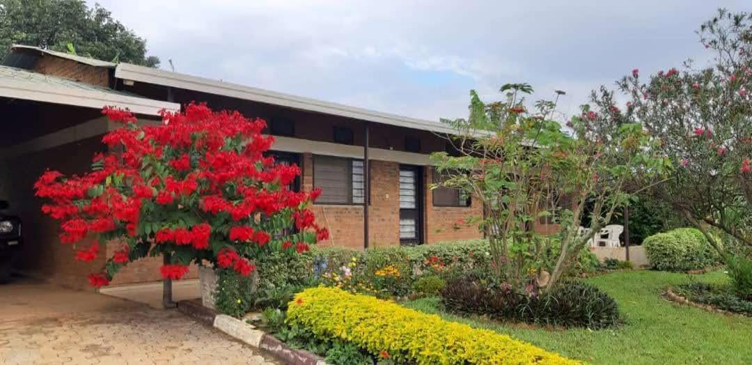 Bed and breakfast Centre D'Accueil Et De Formation Spirituelle Domus Pacis Kigali-Kicukiro Rwanda Extérieur photo